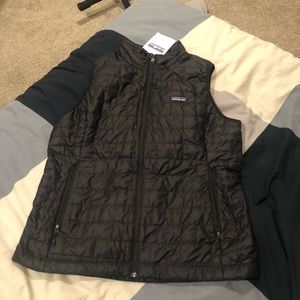 Patagonia woman’s nano puff vest
